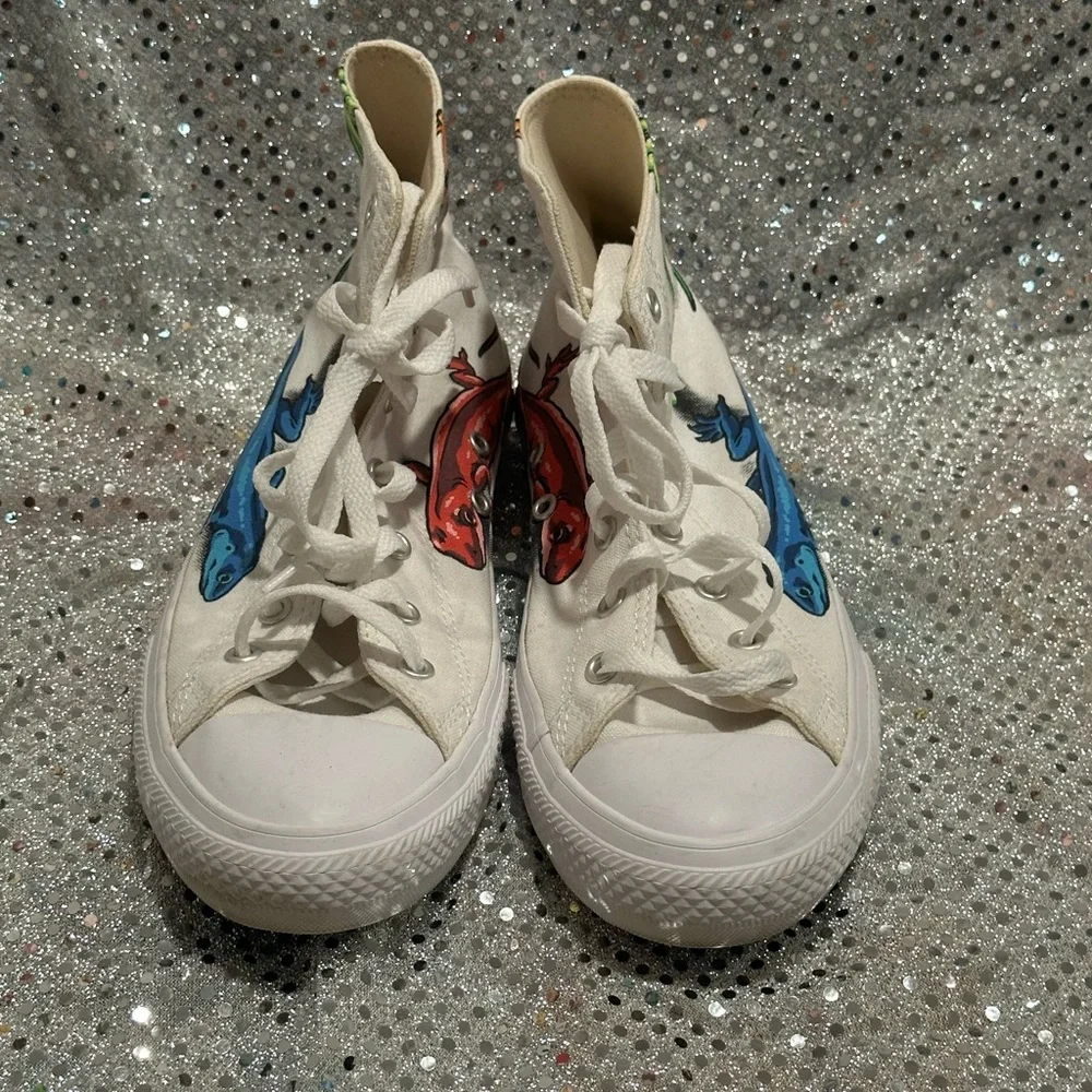 Converse High-Tops with Red and Orange Lizard Art - Picture 5 of 8